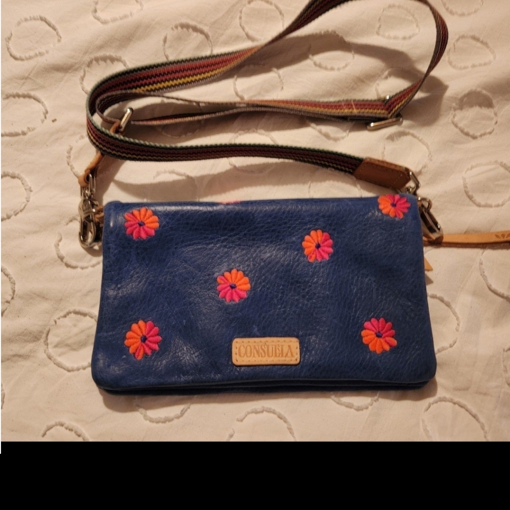 Consuela Pax Leather Uptown